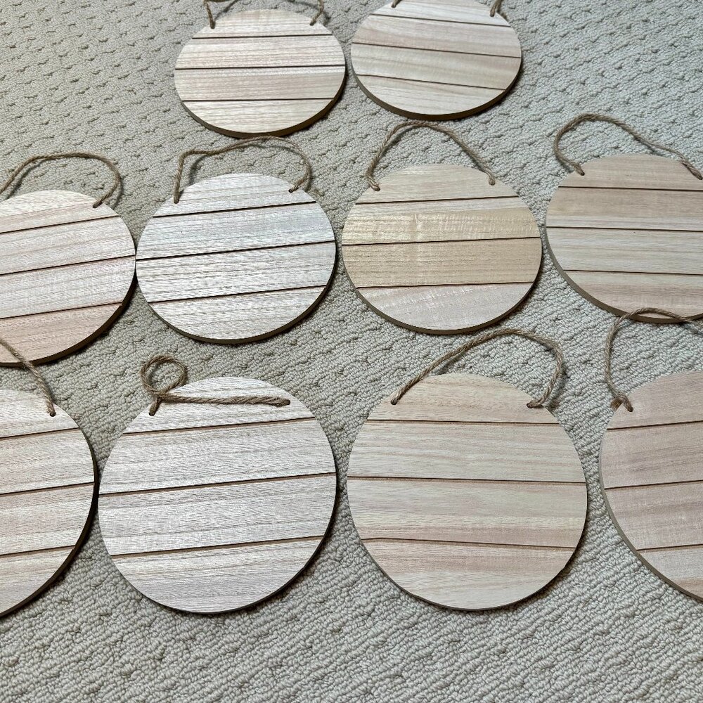 10 Round Wood Unfinished Untreated With Grooves Hanging - Arts & Crafts -